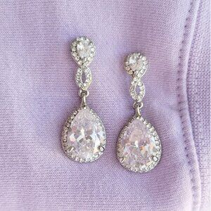 Bridal earrings